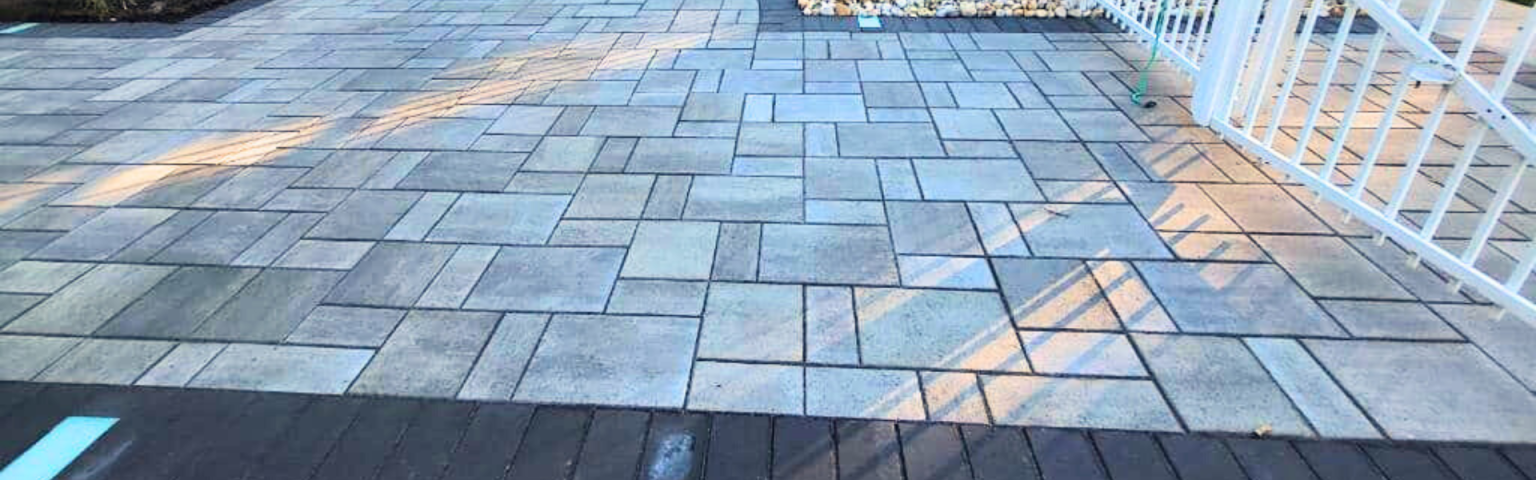5 Reasons to Install Interlocking Pavers for Your Driveway